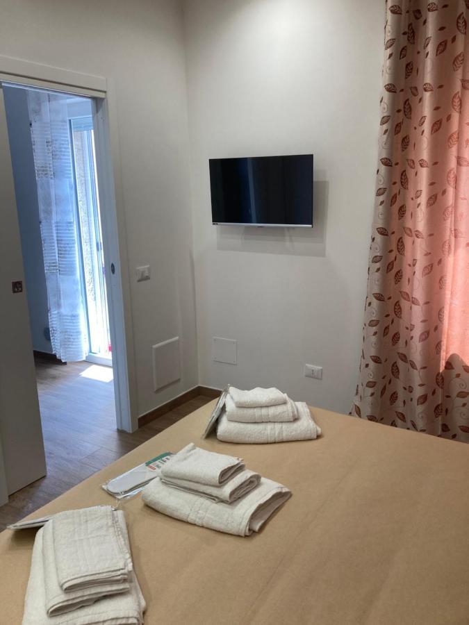 Piccolo Paradiso Suite In Pieno Centro Castel Di Sangro Exterior photo